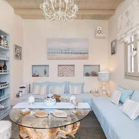 Helios On Golden * Chrisi Akti (Paros)